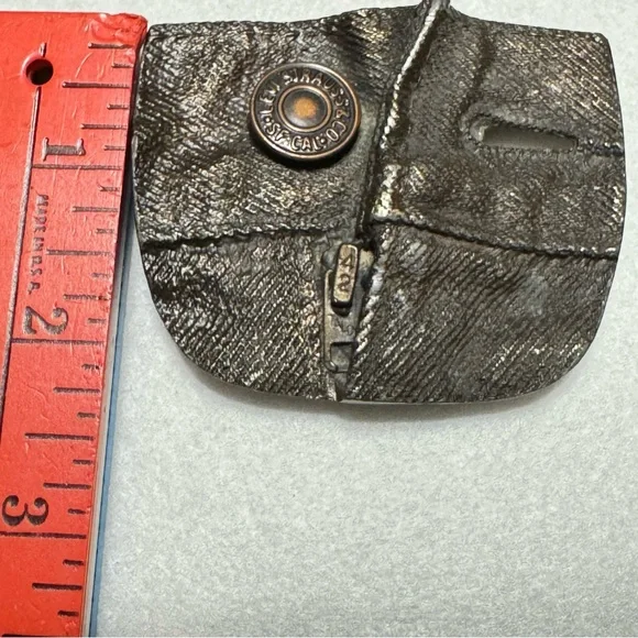 VIntage Bergamot Brass Works 1974 Levi's Jeans Bronze Belt Buckle Collectible - Picture 3 of 16